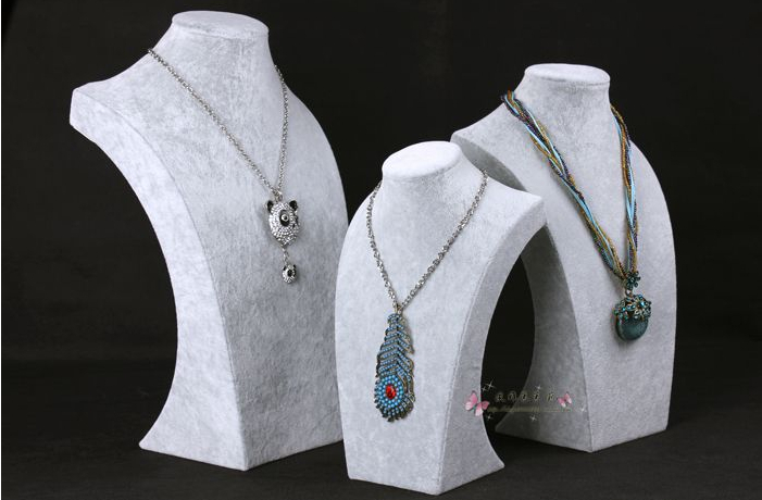 New Fashion Bust Mannequin Nec – Body Jewelry On Sale recenzja i cena