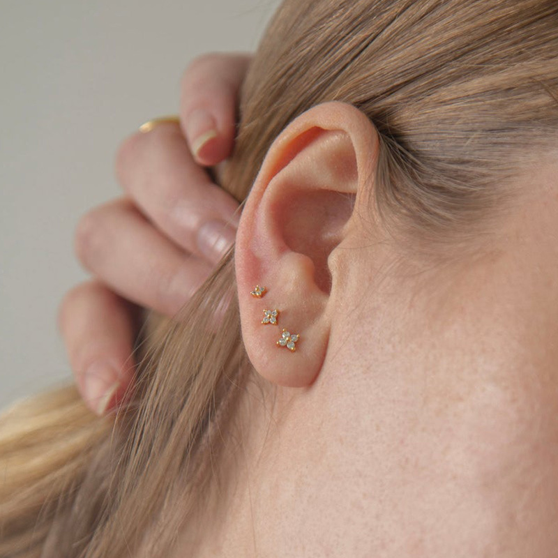 Simple Hypoallergenic Small Zi – Body Jewelry Hypoallergenic recenzja i cena